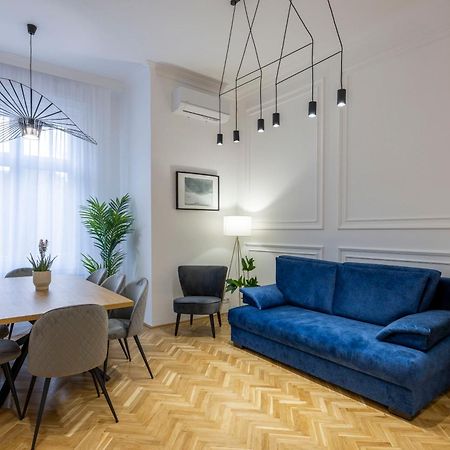 Luxurious Central 4Bedrm 3Bathrm Residence W/ Balcony 부다페스트 외부 사진