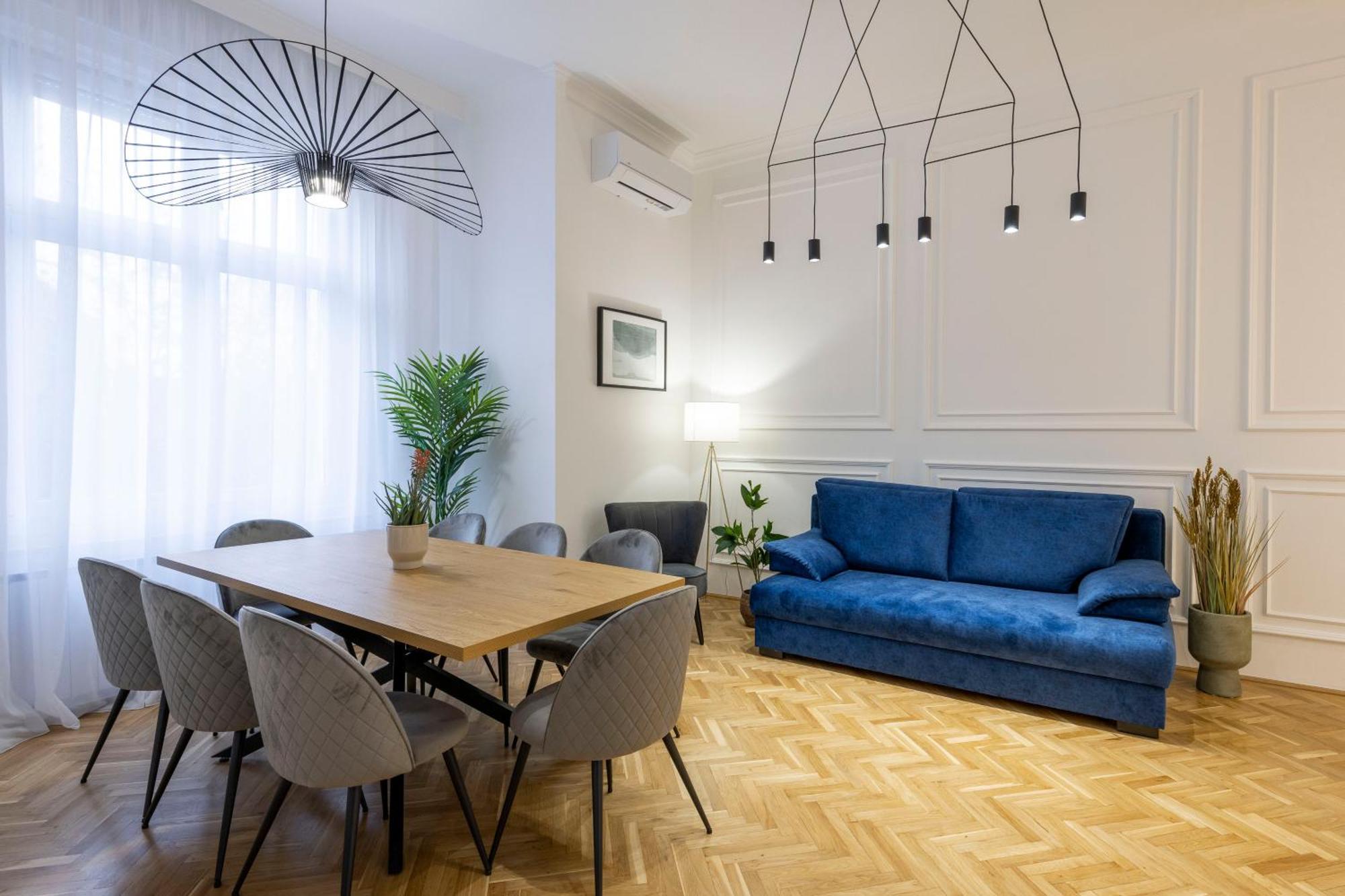 Luxurious Central 4Bedrm 3Bathrm Residence W/ Balcony 부다페스트 외부 사진
